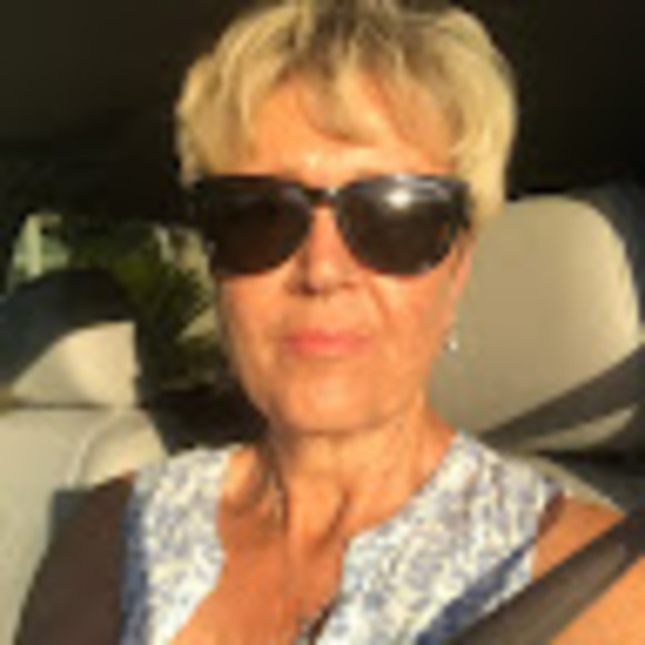 christinecra827